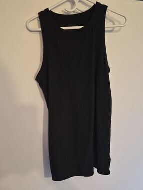 Classic Black Sleeveless Women's Tank Top